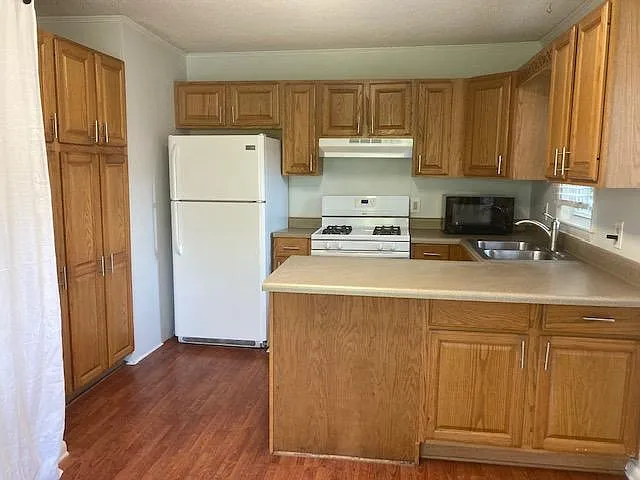811 Minnie St — Photo 16