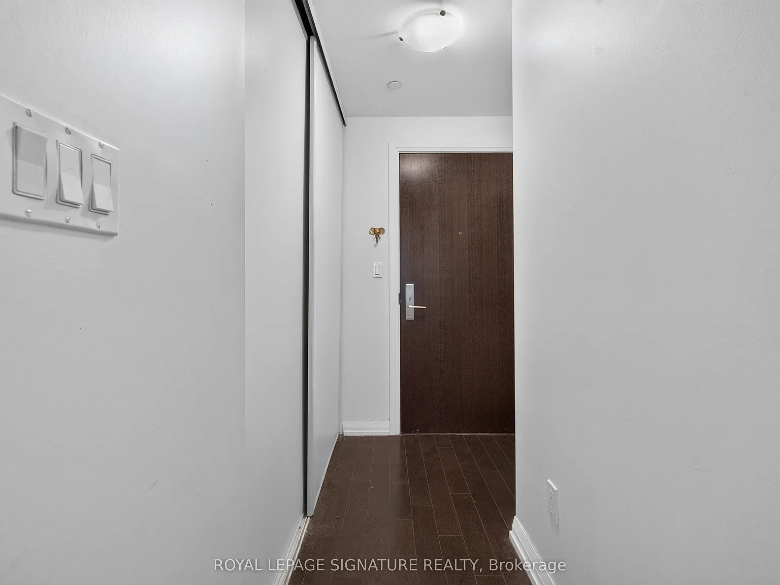 1 bed, $2,400 — Photo 4