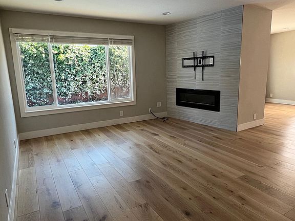 5th image of 2171 La Miel Way