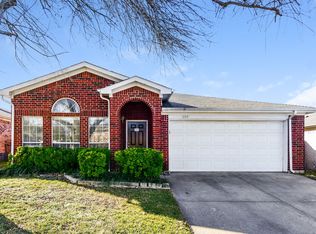 6204 Tidewater Dr, Arlington, TX 76018