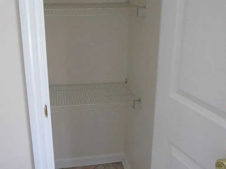 819 Tatem St — Photo 3