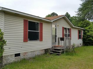 141 Shady Oaks Rd, Eastman, GA 31023