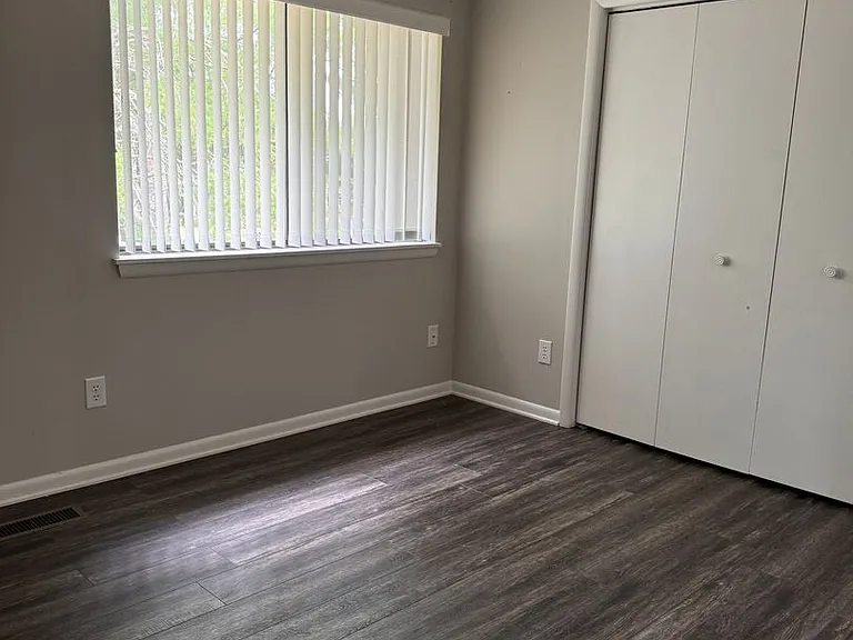 214 Walnut Ridge Dr — Photo 31