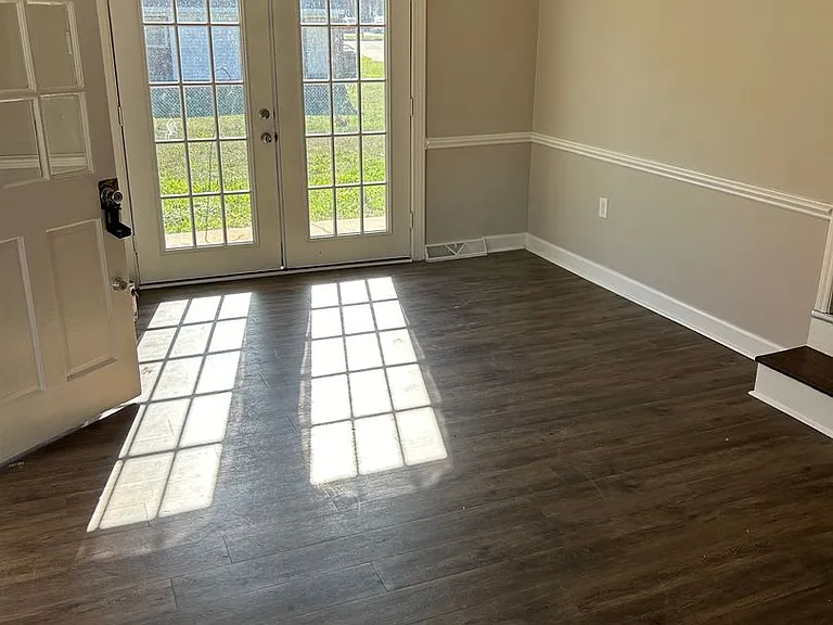 733 Marlee Dr — Photo 19