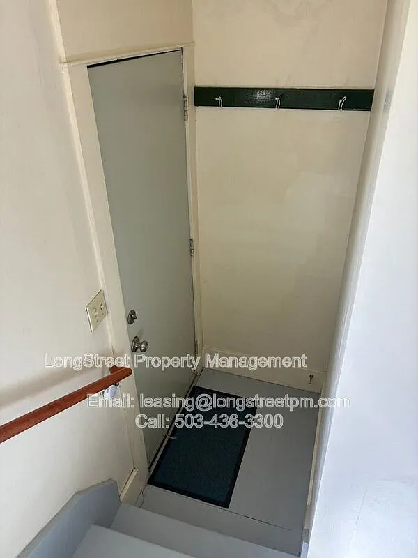 2 bed, 1.0 bath, 1100 sqft, $1,795 — Photo 4