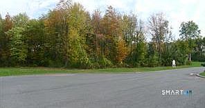 2nd image of 603 Hall Hill Road