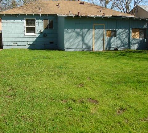 4th image of 3605 Pinell St