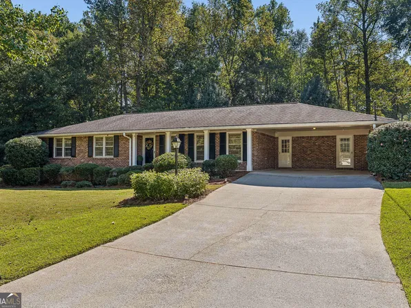 6608 Ridge Moore Dr, Doraville, GA 30360