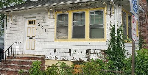 2nd image of 241 Amherst St