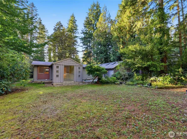 14329 Komedal Road NE, Bainbridge Island, WA 98110