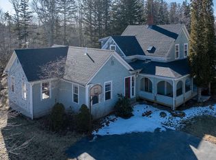 19 Reach Rd, Deer Isle, ME 04627