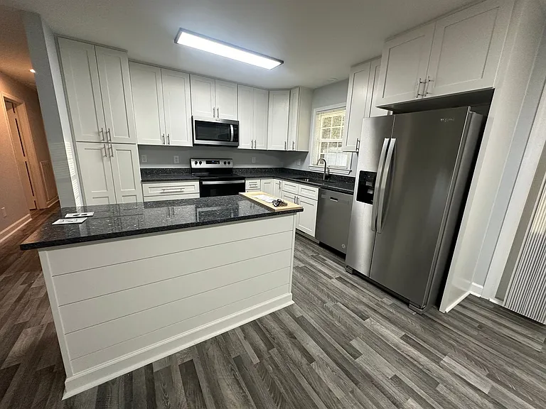 1109 Sidney Dr — Photo 9
