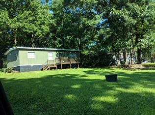 20 Lake Mist Dr, Martin, GA 30557