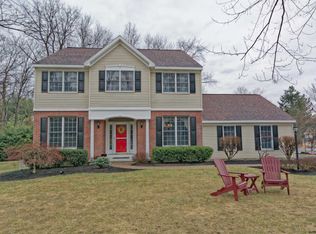 1 Longleaf Mdws, Clifton Park, NY 12065