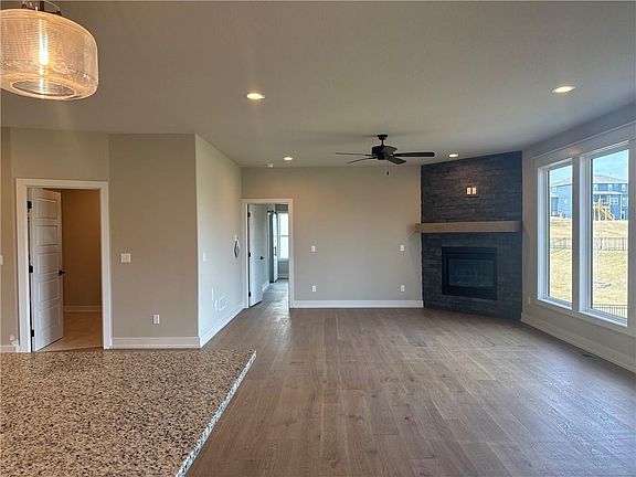 5th image of 12815 N Arbor Way