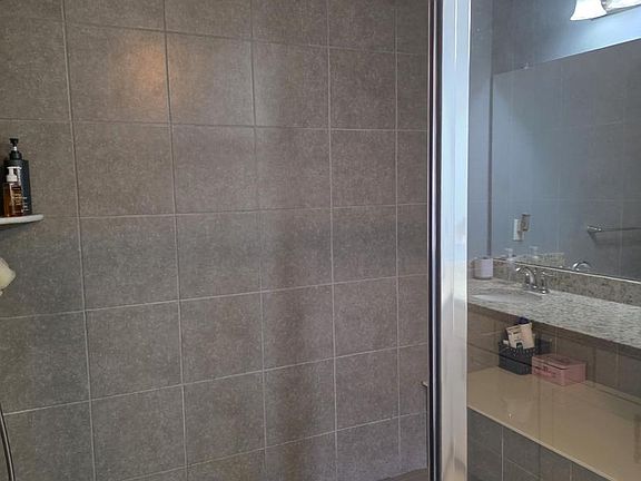 5th image of 636 Rigel Way
