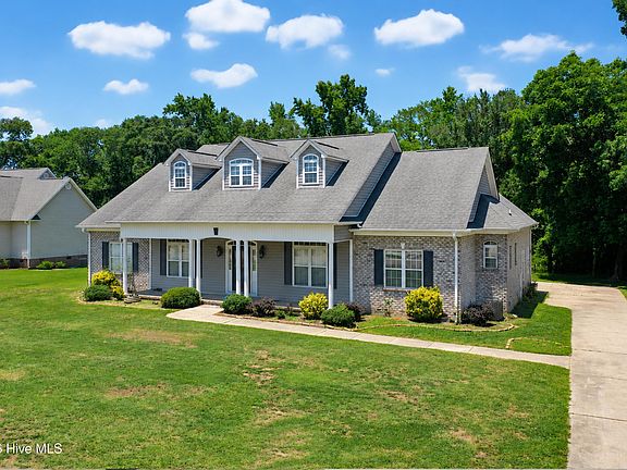 3rd image of 107 Olan Drive