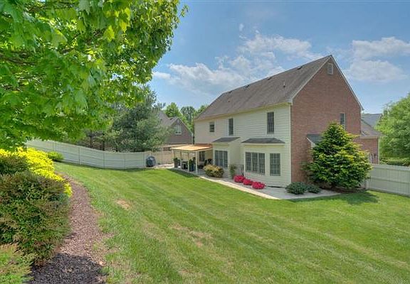 2nd image of 6019 Scotford Ct