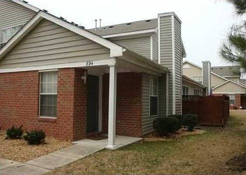 1st image of 894 Miller Creek Ln