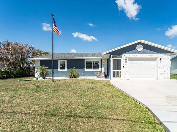 1353 SW Gastador Avenue, Port St Lucie, FL 34953