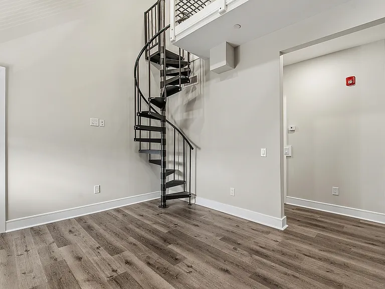 13 Kennedy St #205A — Photo 11