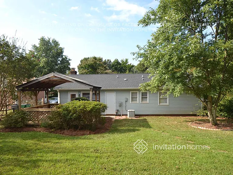 3518 Oxford Hill Ct — Photo 9