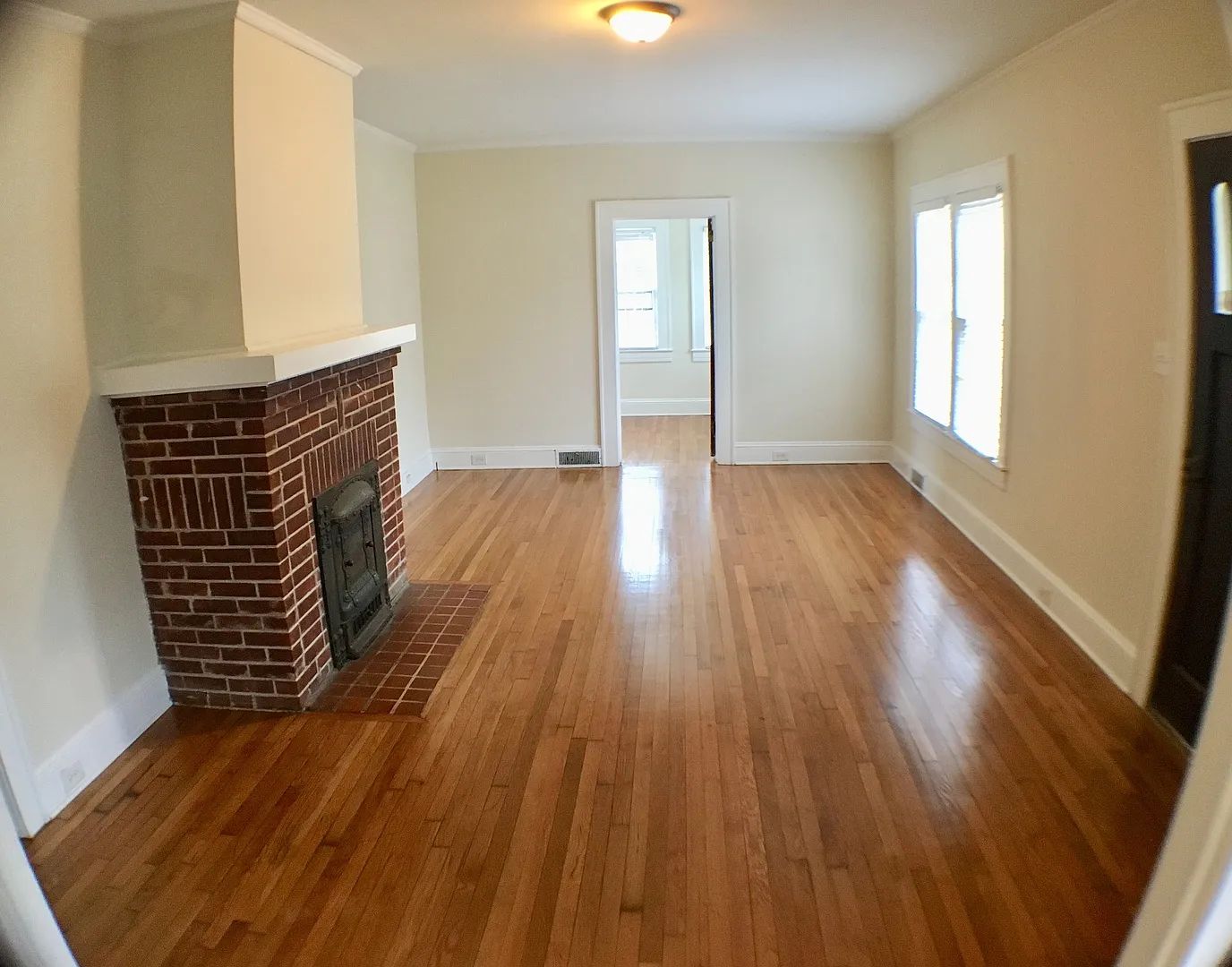 Great 3BR/2BA brick home, walking distance to WFU! — Photo 4