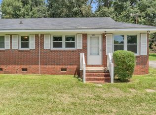 172 Old Petrie Rd, Spartanburg, SC 29302