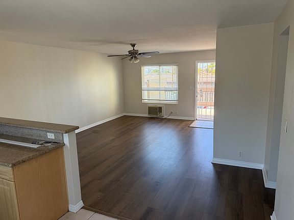 4th image of 1160 E Washington Ave E APT 3