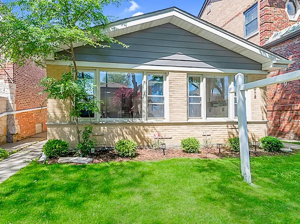 5848 N Drake Ave, Chicago, IL 60659