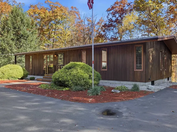155 Londonderry Turnpike, Hooksett, NH 03106