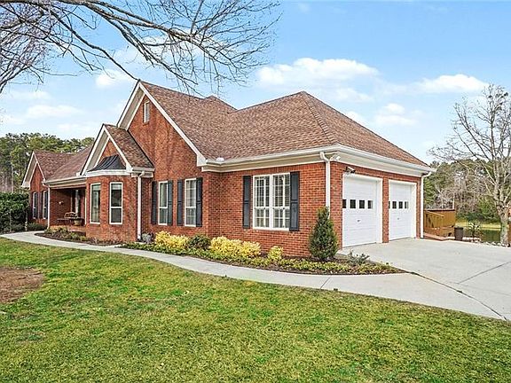 3rd image of 2741 Bonds Lake Rd NW