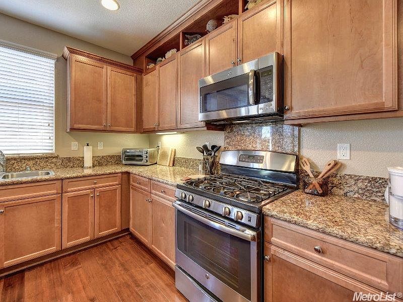 2nd image of 9667 Dartwell Way