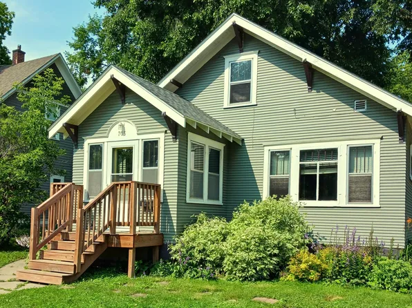 705 N Broadway, Fergus Falls, MN 56537