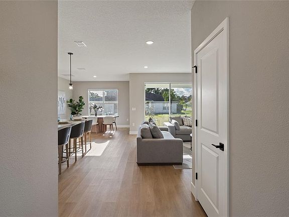 2nd image of 8 Ricker Pl