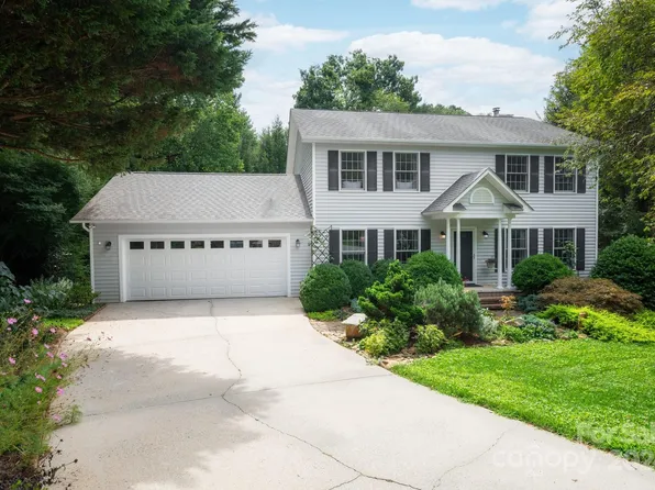 42 New Cross N, Asheville, NC 28805