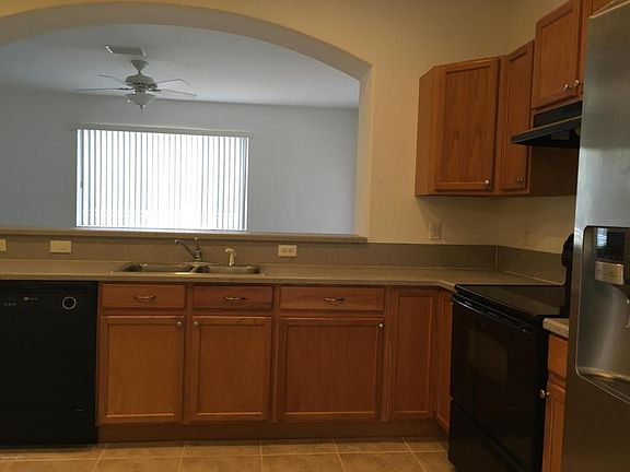 4th image of 5872 Chicory Dr #0