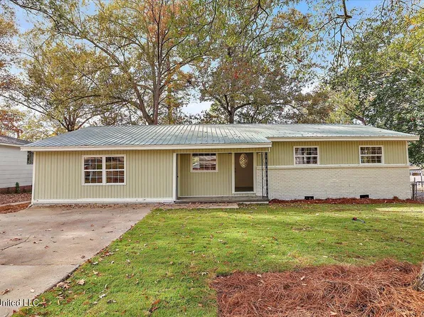 803 Sensing St, Pearl, MS 39208