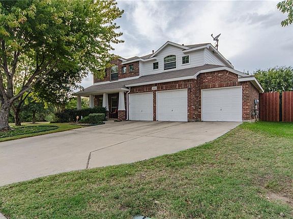 2nd image of 2864 Ector Dr
