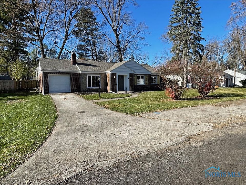 1915 Grecourt Dr, Toledo, OH 43615 | Zillow