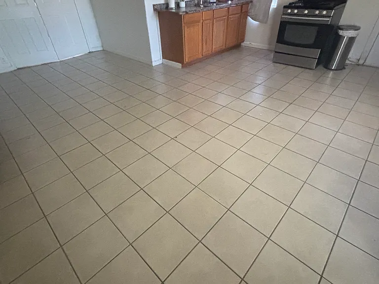 28111 Eucalyptus Ave — Photo 2