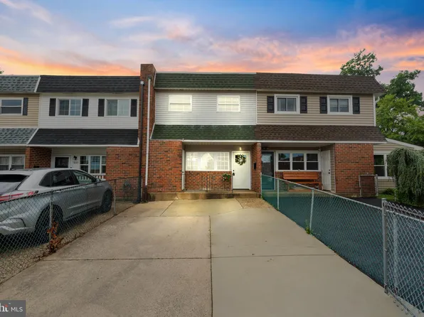 3215 Fairdale Rd, Philadelphia, PA 19154