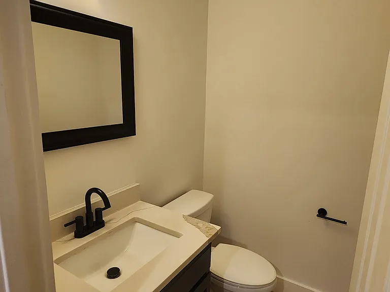 22174 Brookfield Dr — Photo 7