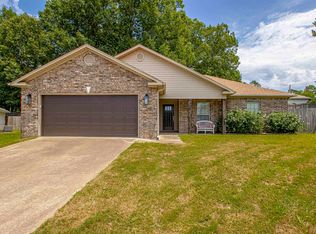 202 Wild Ivy Cv, Benton, AR 72015