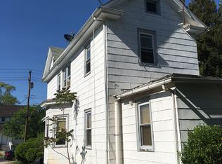 231 W Plum St, Vineland, NJ 08360