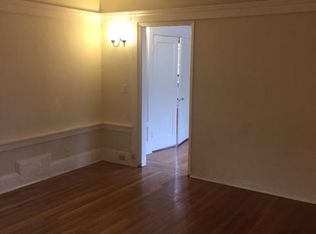 553 30th St APT 4, Oakland, CA 94609