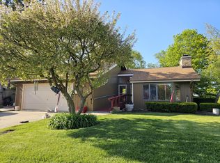 2800 Vercoe Ave, Waukegan, IL 60087