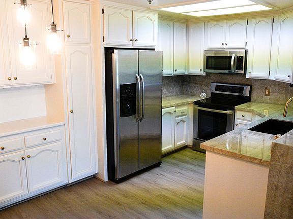 2nd image of 5845 Friars Rd APT 1107