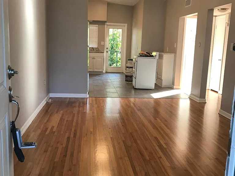 1610 E Ridgewood St — Photo 5