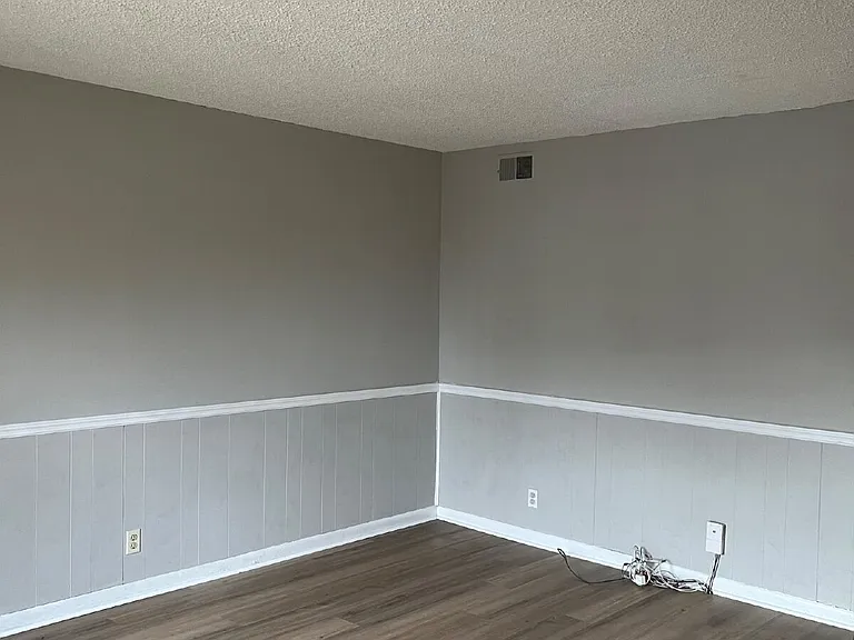 3010 Delaware Ave — Photo 11